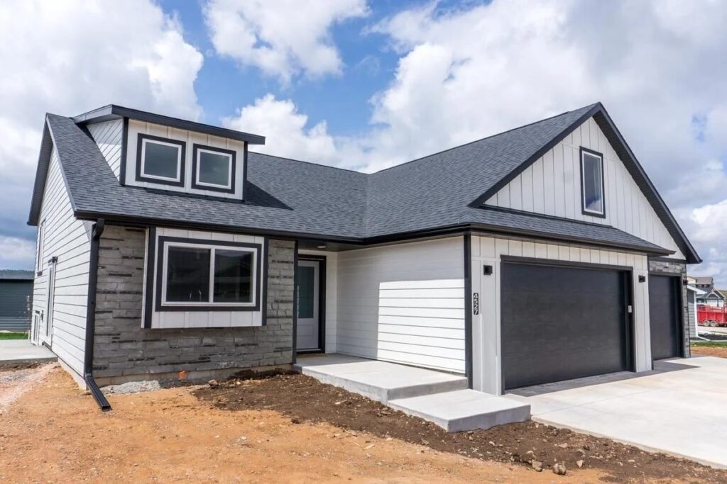 Protecting Your Midwest Home: The Smart Exteriors Difference Smart Exteriors