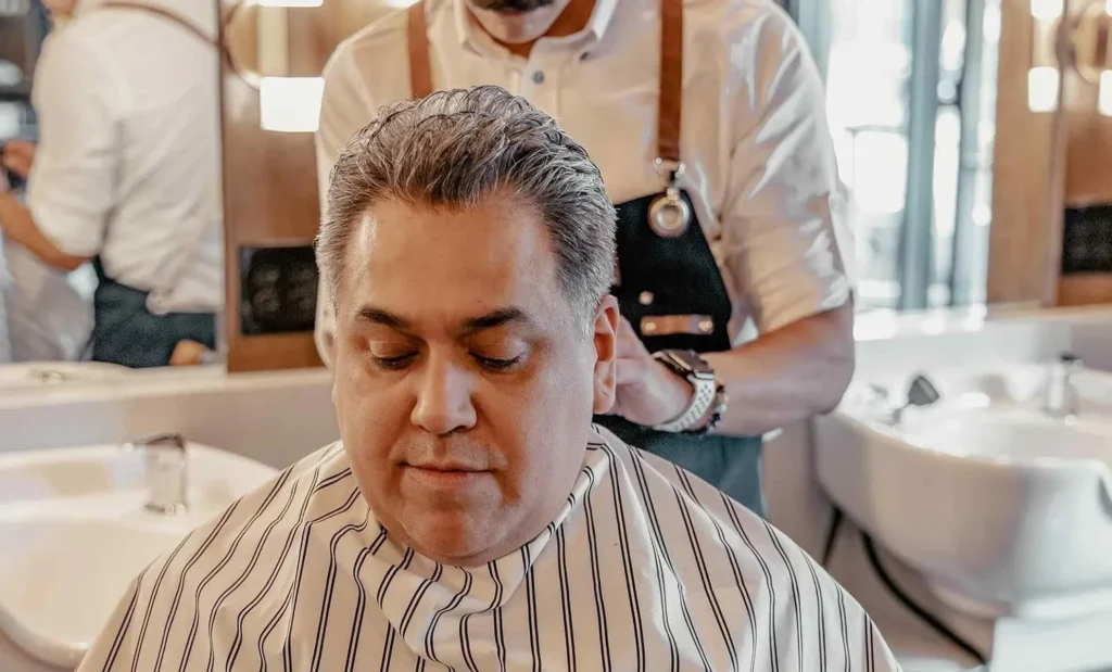 Why a Good Local Barber Is Part of a Simple Grooming Routine