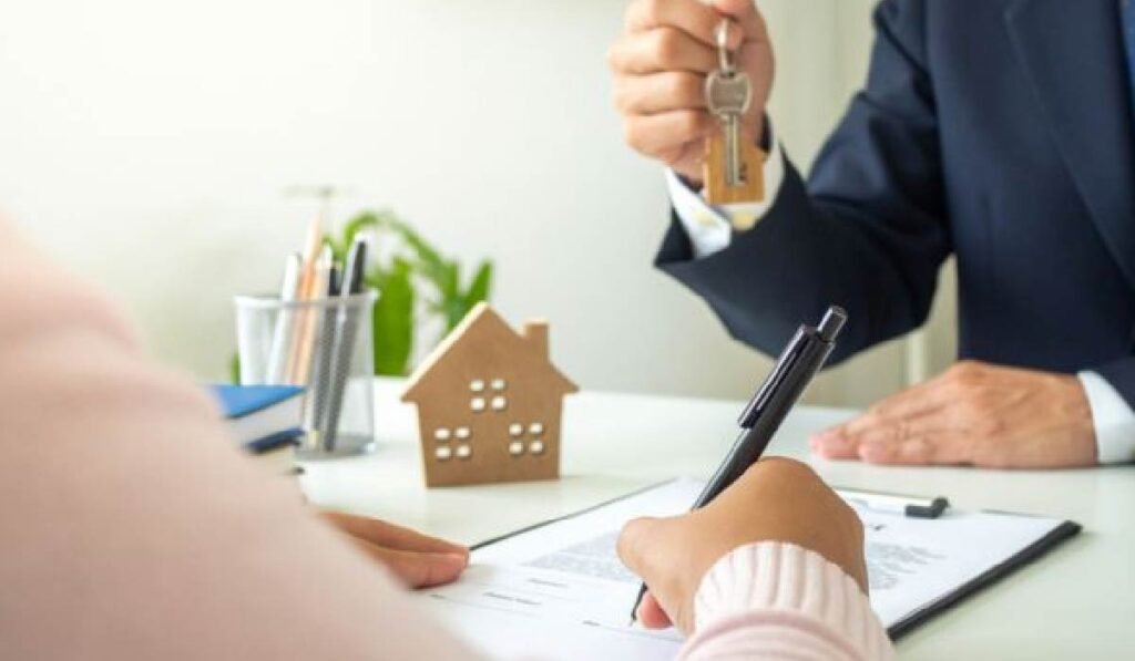How Letting Agents in Cambridge Handle Tenant Referencing & Compliance