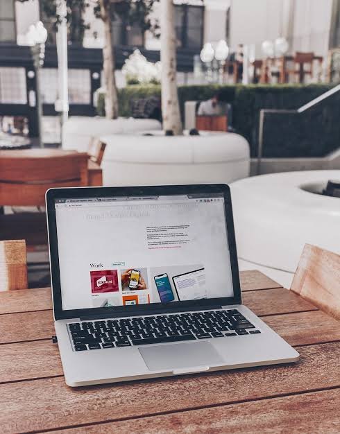 When and Why You Should Invest in Website Redesign Services